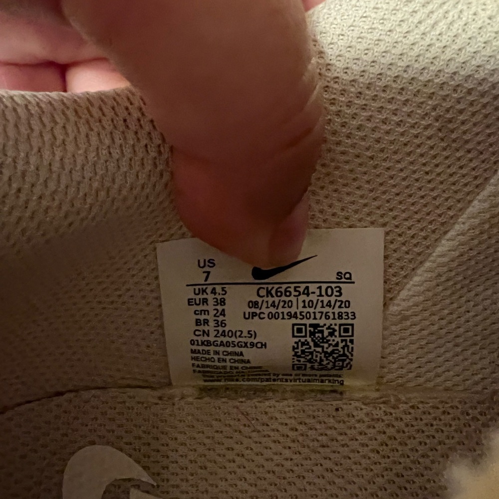 NIKE DUNK WOMENS SIZE 7 - Picture 6 of 6